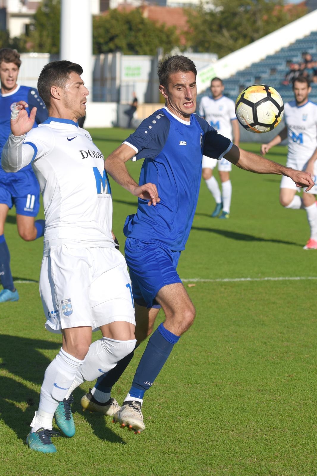 Hrvatski nogometni kup: NK Zadar – NK Osijek 0-4 Hrvatski nogometni kup: NK Zadar – NK Osijek 0-4