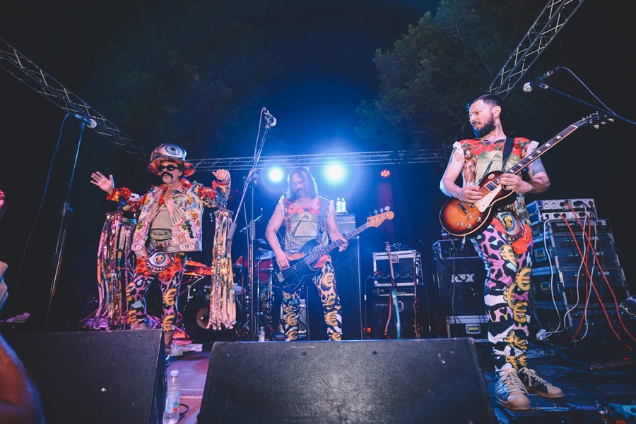 Puntamika: Let 3 i Beštije