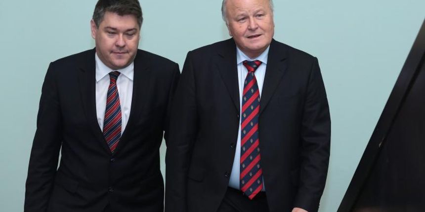 Zagreb – Ministar financija Slavko Linic i njegov zamjenik Boris Lalovac odrzali su u Ministarstvu financija konferenciju za medije o ucincima predstecajnih nagodbi. Photo: Patrik Macek/PIXSELL Zagreb – Ministar financija Slavko Linic i njegov zamjenik Boris Lalovac odrzali su u Ministarstvu financija konferenciju za medije o ucincima predstecajnih nagodbi. Photo: Patrik Macek/PIXSELL