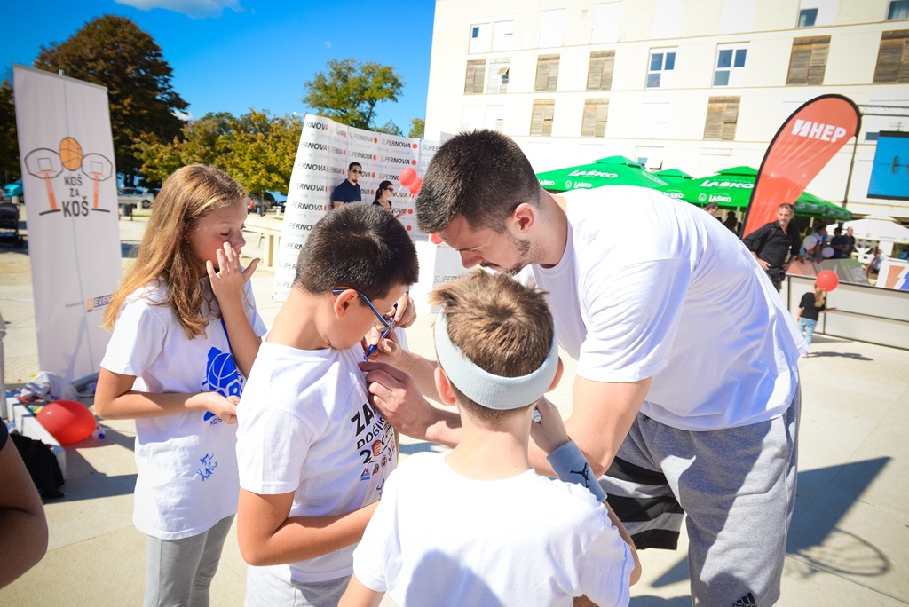 ZDBT 2016: Kids Day & Basket 3×3 na Forumu. Foto: Iva Perinčić ZDBT 2016: Kids Day & Basket 3×3 na Forumu. Foto: Iva Perinčić