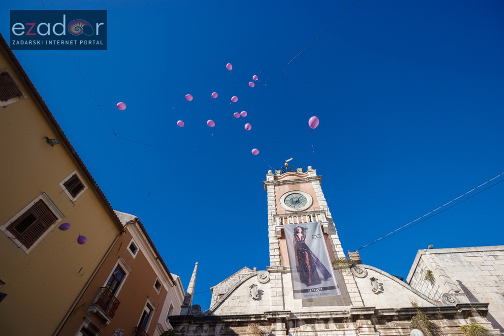Zadarski Palčići pustili u zrak stotine ljubičastih balona