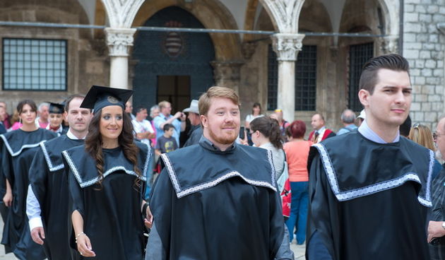 DIU LIBERTAS – Svijet dolazi k Vama!