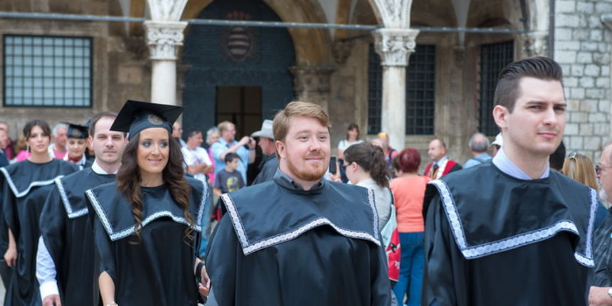 DIU LIBERTAS – Svijet dolazi k Vama! DIU LIBERTAS – Svijet dolazi k Vama!