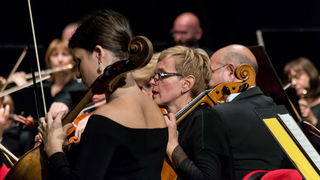 Simfonijski orkestar HRT-a pod ravnjanjem Enrica Dinda otvorio koncertnu sezonu u Zadru Simfonijski orkestar HRT-a pod ravnjanjem Enrica Dinda otvorio koncertnu sezonu u Zadru