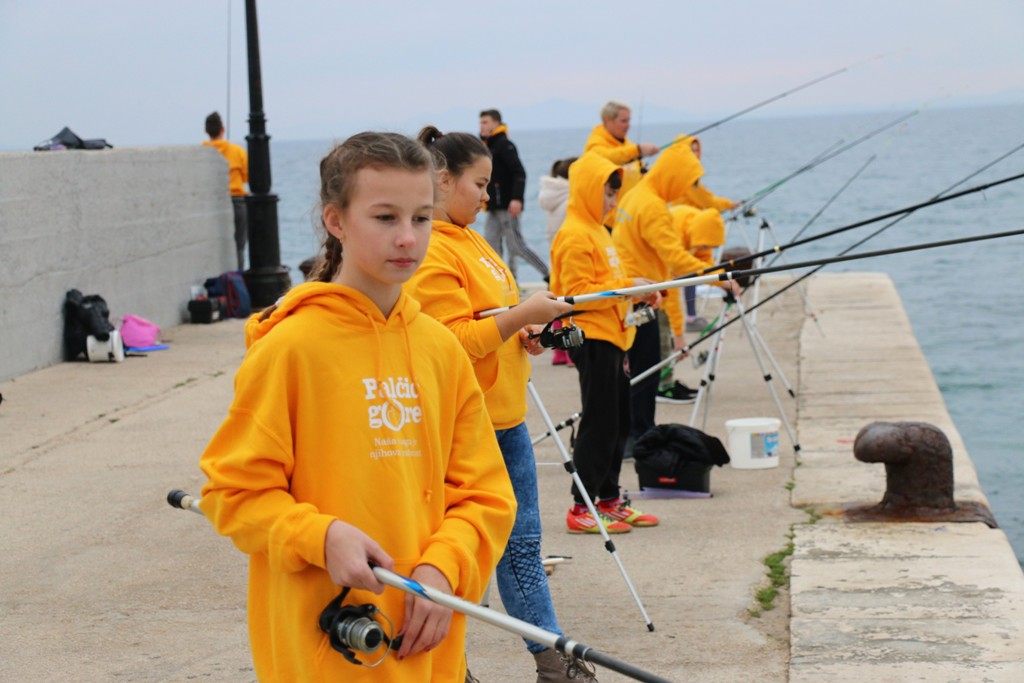 Mladi virski šampioni u udičarenju u emisiji HRT-a “More” Mladi virski šampioni u udičarenju u emisiji HRT-a “More”