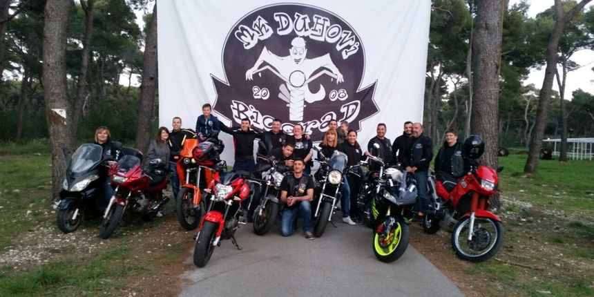 Moto klub Duhovi Biograd na Moru Moto klub Duhovi Biograd na Moru