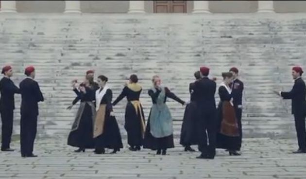 Happy u splitu, Screenshot. YouTube