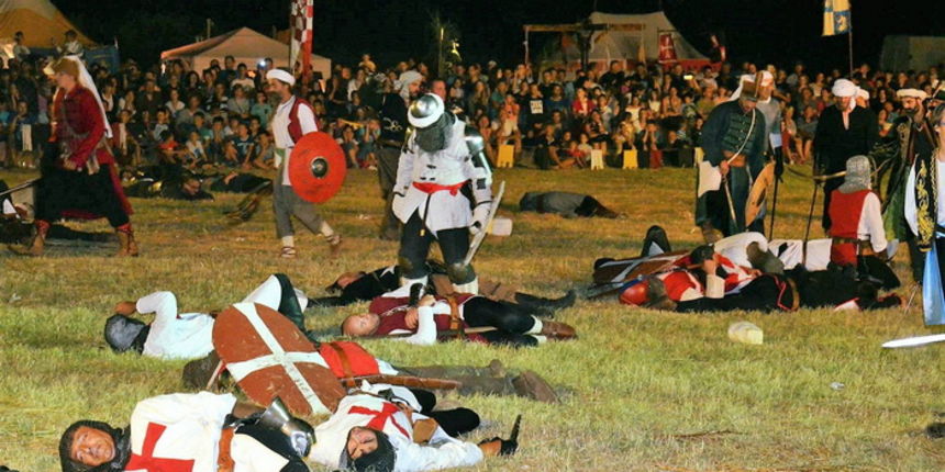 10. jubilarni povijesno-scenski spektakl “Dani Vitezova vranskih” u Vrani. Foto: Gordana Šarić 10. jubilarni povijesno-scenski spektakl “Dani Vitezova vranskih” u Vrani. Foto: Gordana Šarić