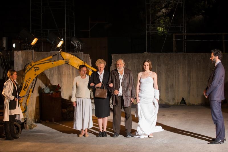 predstava Kazališta Ulysses i MESS Sarajevo u koprodukciji s Narodnim pozorištem Sarajevo izvedena na Dubrovačkim ljetnim igrama