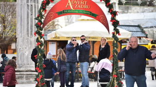 Advent u Zadru: Prekrasno subotnje jutro u Zadru