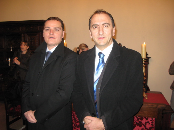 Image 924143 (auto) Image 924143 (auto)