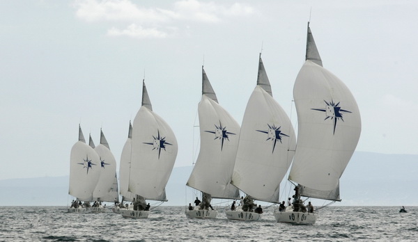 Split, 170909.
Danas je odrzan drugi dan, 23. ACI Match Race, flotnog jedrenja na regatnom polju podno Sustipana.
Foto: Jakov Prkic / CROPIX