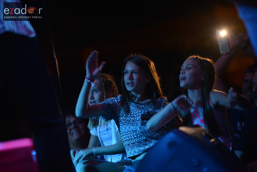 Stanarska fešta 2017: Mladen Grdović i Ivica Sikirić Ićo raspjevali Stanarce i njihove goste Stanarska fešta 2017: Mladen Grdović i Ivica Sikirić Ićo raspjevali Stanarce i njihove goste