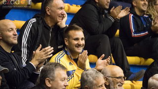 Fešta u povodu 80. rođendana Pina Giergie: Vetarani KK Zadar – Veterani KK Olimpija Fešta u povodu 80. rođendana Pina Giergie: Vetarani KK Zadar – Veterani KK Olimpija