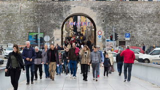 Đir po gradu 22. studenog 2016. Foto: Bojan Bogdanić Đir po gradu 22. studenog 2016. Foto: Bojan Bogdanić