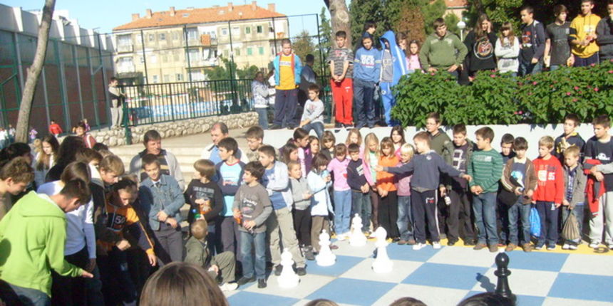 Partija šaha u osnovnoj školi Šime Budinića
