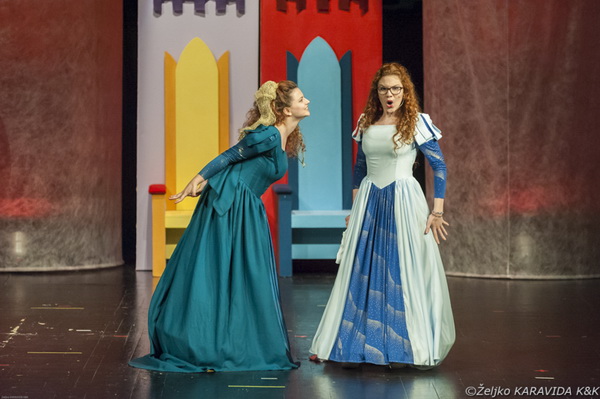 HNK Zadar: Bajka.hr Plesne udruge Gesta, Foto: Željko Karavida HNK Zadar: Bajka.hr Plesne udruge Gesta, Foto: Željko Karavida