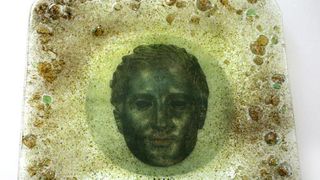 MAS: Unikatni, ručno rađeni tanjuri MAS: Unikatni, ručno rađeni tanjuri