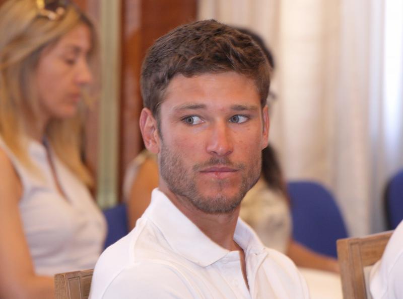 24.07.2013., Zadar – Gradonacelnik grada Zadra Bozidar Kalmeta uprilicio je primanje za zadarske najuspjesnije sportase, osvajace medalja na nedavno zavrsenim 17. Mediteranskim igrama u turskom Mersinu u pratnji njihovih trenera, jedrilicare Simu Fantelu, 24.07.2013., Zadar – Gradonacelnik grada Zadra Bozidar Kalmeta uprilicio je primanje za zadarske najuspjesnije sportase, osvajace medalja na nedavno zavrsenim 17. Mediteranskim igrama u turskom Mersinu u pratnji njihovih trenera, jedrilicare Simu Fantelu,