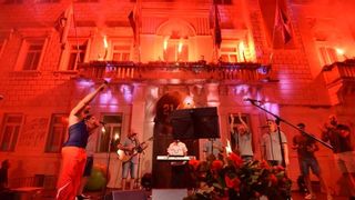 Svečani doček brončanog Stipe Žunića na Narodnom trgu