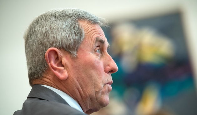 Zagreb, 230513.
Sabor.
Markov trg.
Don Ivan Grubisic odrzao je danas konferenciju za medije na temu socijalno – politicke situacije u drzavi. 
Na fotografiji: don Ivan Grubisic.
Foto: Goran Mehkek / CROPIX