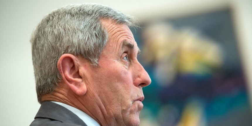 Zagreb, 230513.
Sabor.
Markov trg.
Don Ivan Grubisic odrzao je danas konferenciju za medije na temu socijalno – politicke situacije u drzavi.
Na fotografiji: don Ivan Grubisic.
Foto: Goran Mehkek / CROPIX Zagreb, 230513.
Sabor.
Markov trg.
Don Ivan Grubisic odrzao je danas konferenciju za medije na temu socijalno – politicke situacije u drzavi.
Na fotografiji: don Ivan Grubisic.
Foto: Goran Mehkek / CROPIX