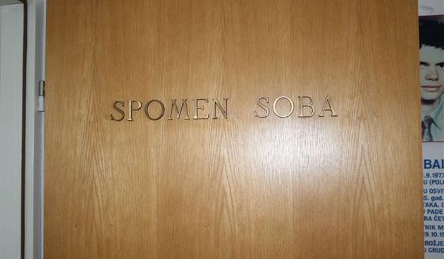 Udruga specijalaca domovinskog rata “Poskoci” Zadar obilježila je 20. obljetnicu pogiblje Svete Denona, pripadnika Specijalne jedinice “Poskoci” Zadar.