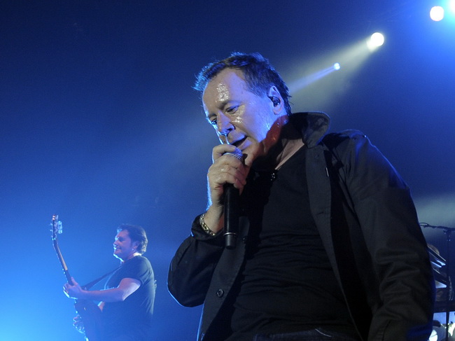 Split, 131109.
Skotski band Simple Minds odrzao je koncert u splitskoj Spaladium Areni. 
Kao predgrupa nastupio je trio Vlatko Stefanovski.
Foto: Jadran Babic / CROPIX