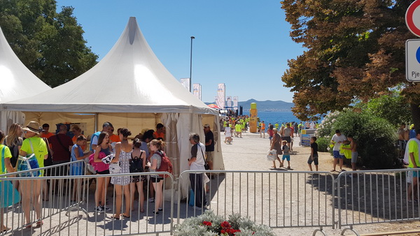 Sasvim osoban doživljaj – 10. dm Millennium Jump sa zadarske rive. Foto: Mladen Malik Barba Sasvim osoban doživljaj – 10. dm Millennium Jump sa zadarske rive. Foto: Mladen Malik Barba