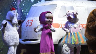 Predstava “Maša i Medvjed” moskovskog Dječjeg kazališta oduševila zadarske mališane Predstava “Maša i Medvjed” moskovskog Dječjeg kazališta oduševila zadarske mališane