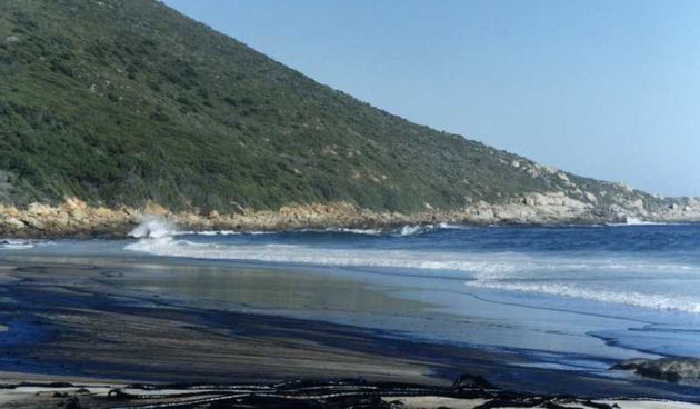 Naftna mrlja/Foto arhiv