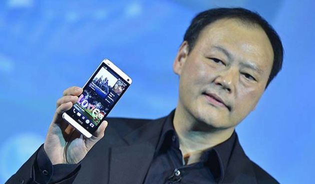 “Peter Chou u Londonu predstavio HTC One”.