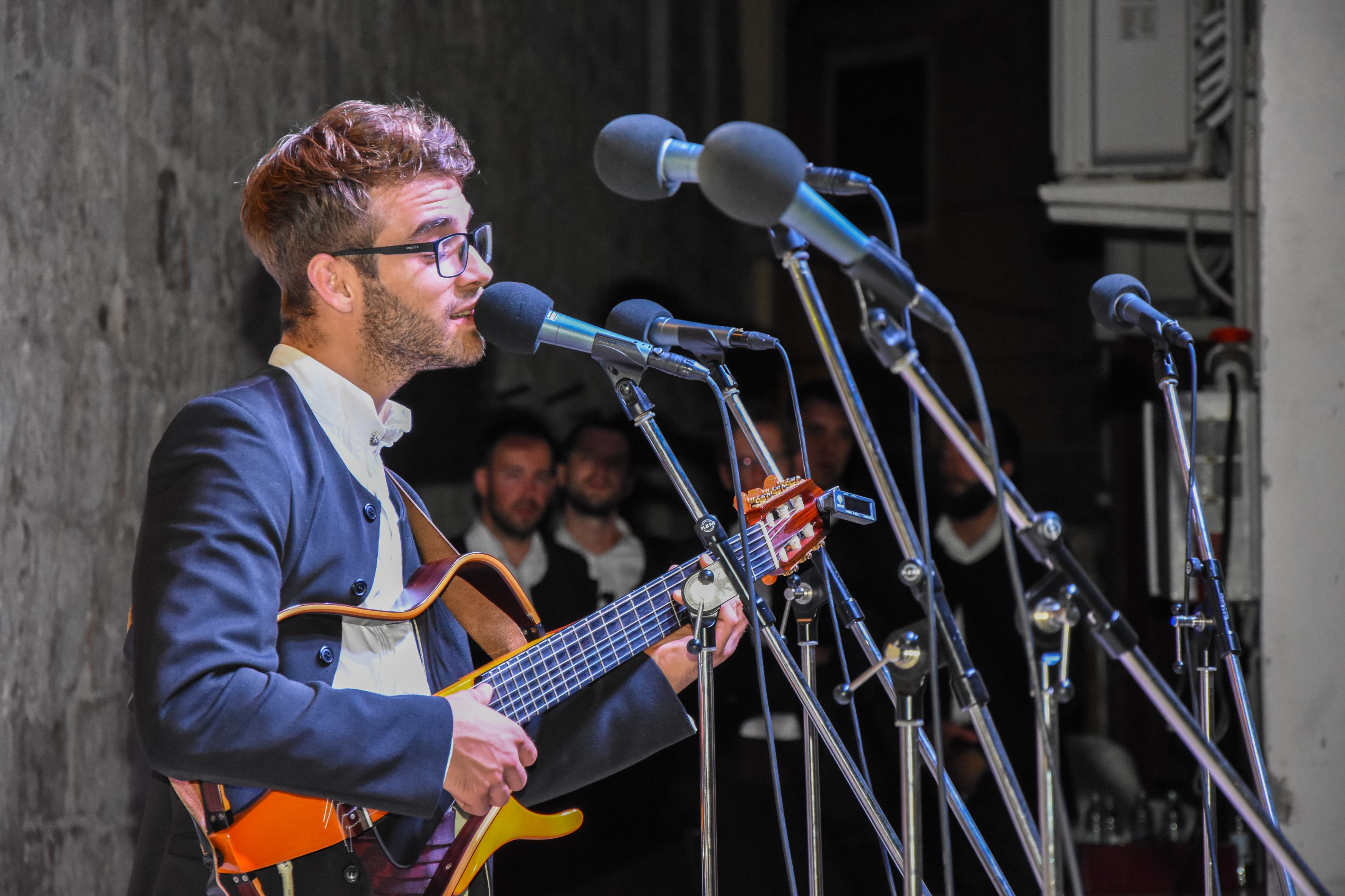 Klapa Bošket nastupila u Pagu