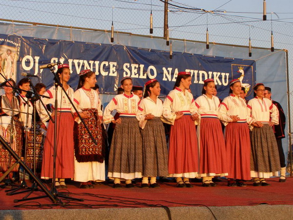 7. Smotra folklora: Oj, Slivnice selo na vidiku. Foto; Josip Prskalo