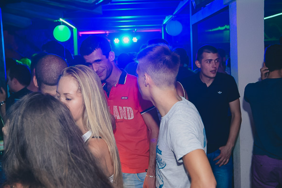 Turanjska fešta u Menfisto baru, 16.7.2015. (foto: Ivan Toman) Turanjska fešta u Menfisto baru, 16.7.2015. (foto: Ivan Toman)