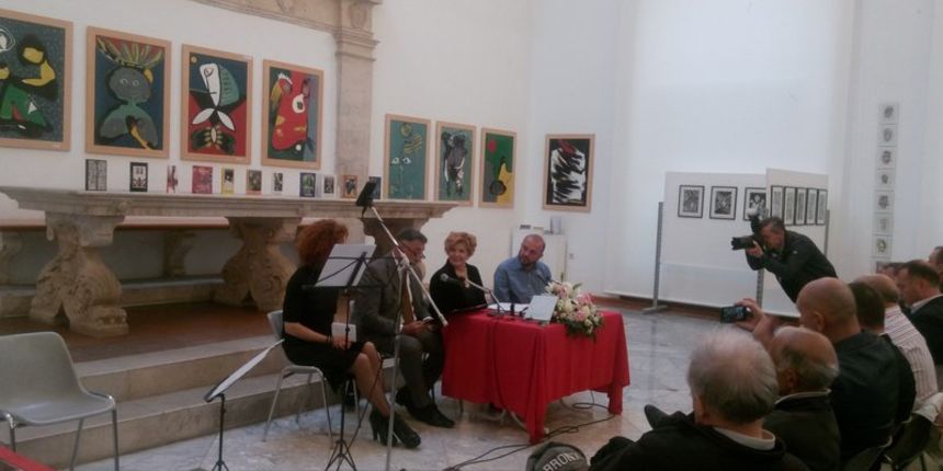 Predstavljen Udžbenik arbanaškoj jezika Predstavljen Udžbenik arbanaškoj jezika