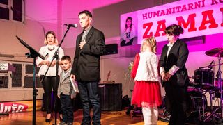 Humanitarni koncert “Za malu Enu” u Povljani Humanitarni koncert “Za malu Enu” u Povljani