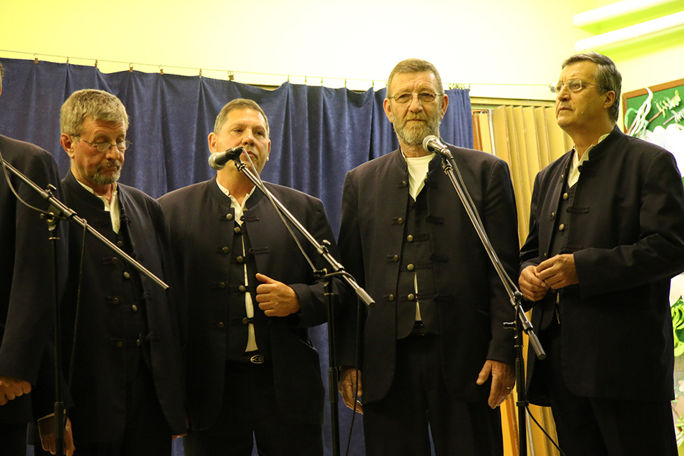 OŠ Stanovi- humanitarni klapski koncert