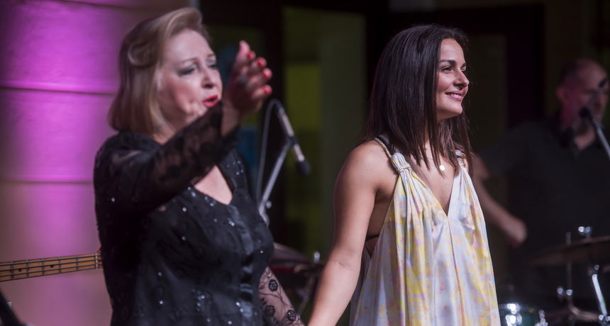 Elena Stella promo foto