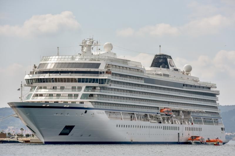 Kruzer Viking Sea na Veliku subotu u Zadar uplovio s oko tisuću turista. Foto: Dino Stanin/PIXSELL Kruzer Viking Sea na Veliku subotu u Zadar uplovio s oko tisuću turista. Foto: Dino Stanin/PIXSELL