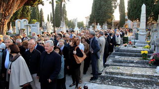 Blagdan Svih svetih na Gradskom groblju Zadar, Foto: Iva Perinčić Blagdan Svih svetih na Gradskom groblju Zadar, Foto: Iva Perinčić