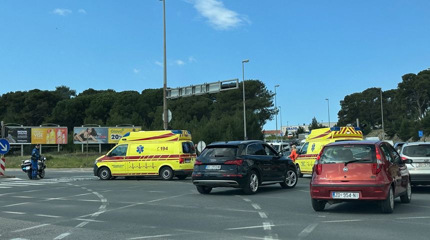 Prometna nesreca kod supernove Prometna nesreca kod supernove