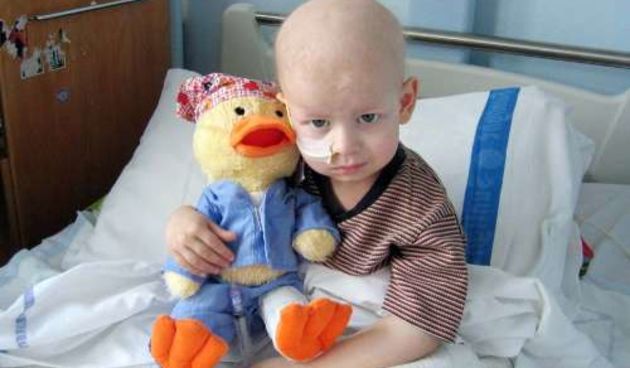 dijete oboljelo od raka (foto: www.ascendfoundation.org)