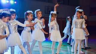 Plesna Božićna čarolija na otoku Pagu