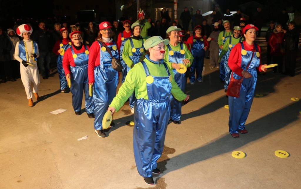 2. Međunarodna karnevalska povorka Virskih maškara