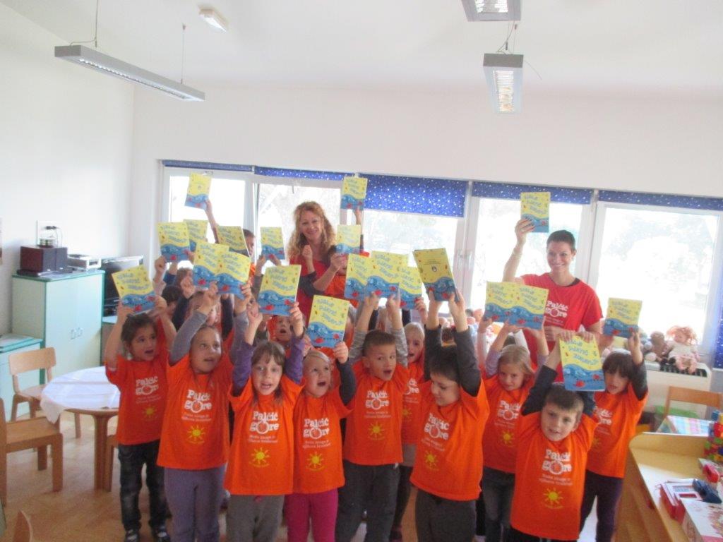 Renato Kraljev održao edukaciju kuhara u projektu “Riblja kašeta zdravlja” Renato Kraljev održao edukaciju kuhara u projektu “Riblja kašeta zdravlja”