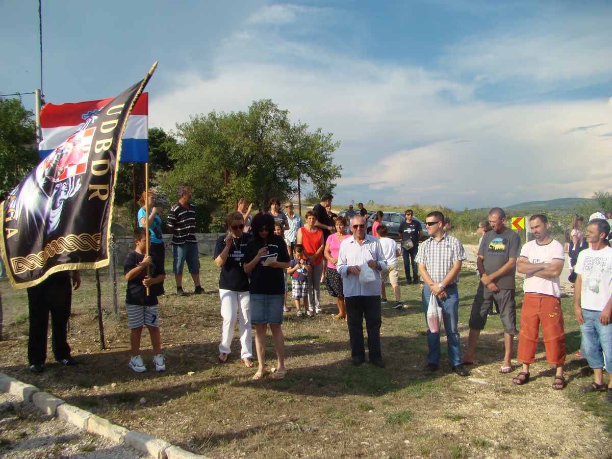 molitvena hodnja, bulic vuksic lisane molitvena hodnja, bulic vuksic lisane
