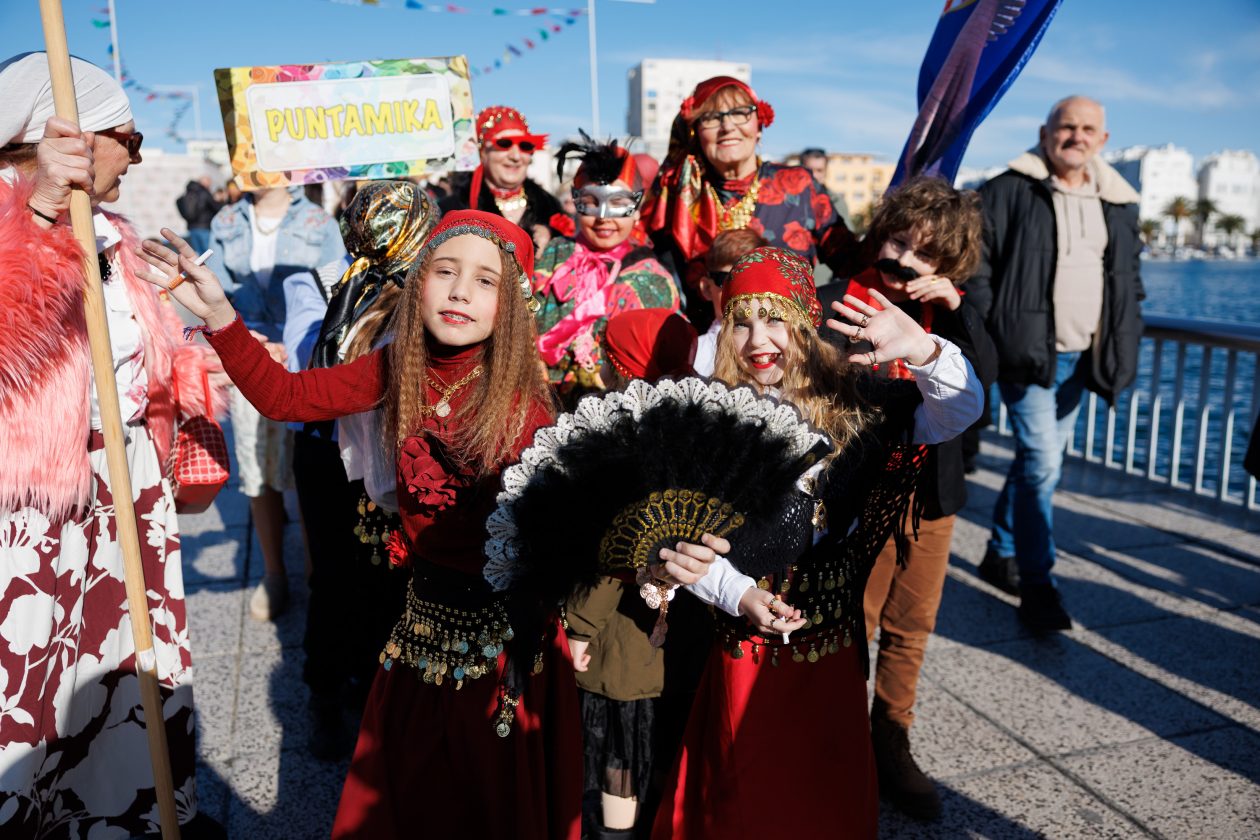 45 Karnevalska povorka Zadar 15.2.2026, Foto Bojan Bogdanić