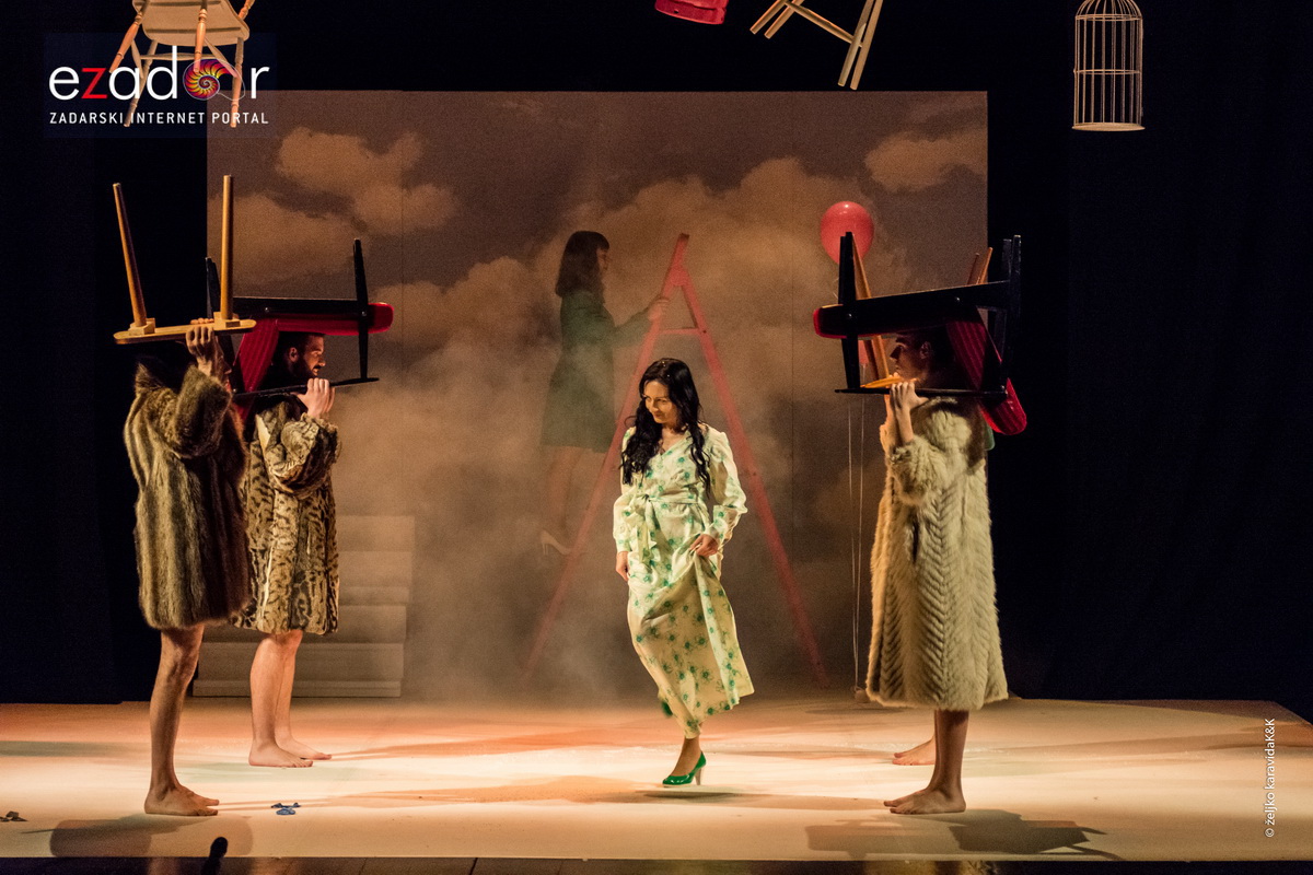 HNK Zadar: Premijera predstave “Moj sin samo malo sporije hoda” Drame plus