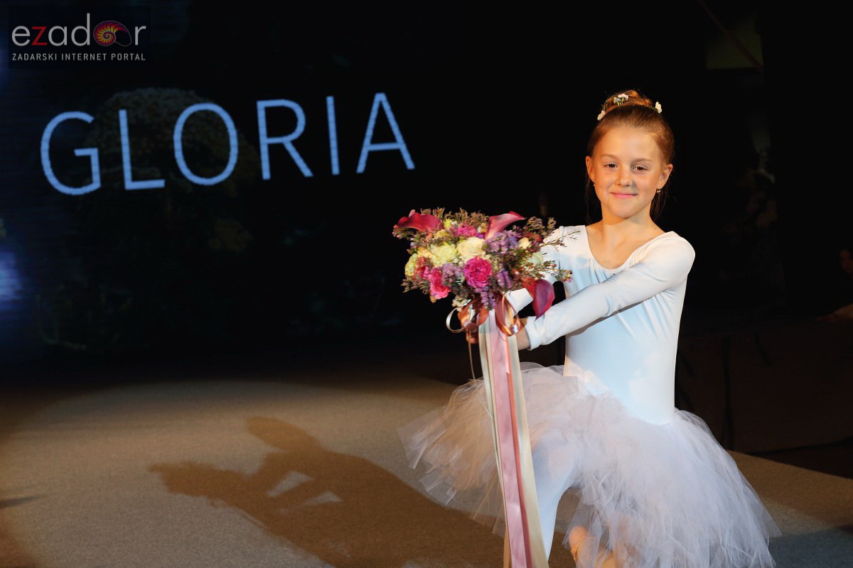 10. Festival vjenčanja: Modna revija vjenčanica i revija cvijeća 5. ožujka 2017.